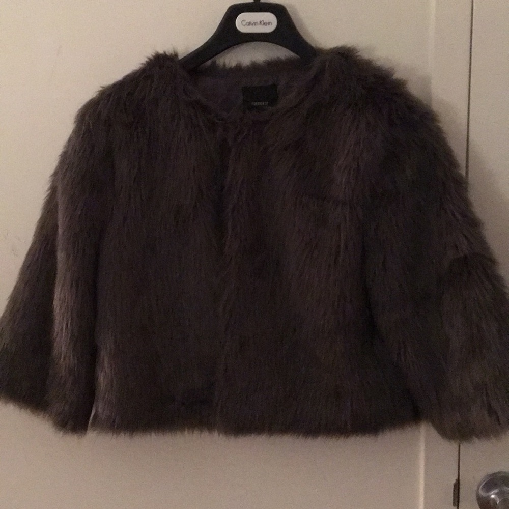 Faux fur jacket - L